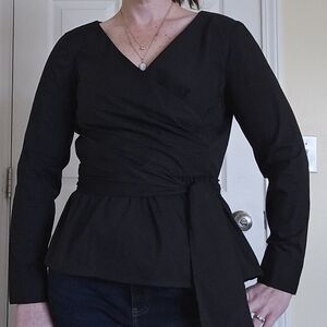 1901 Black Faux Wrap Top With Tie Waist Sz Medium Peplum Poplin